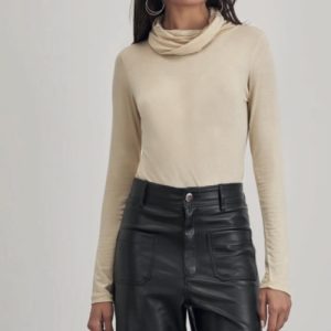 Blusa manga longa gola alta viscose