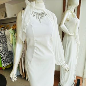 Vestido longo uma manga strass branco G